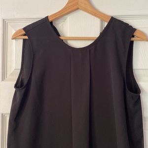 Vince Camuto - black blouse with drape detail - size petite medium